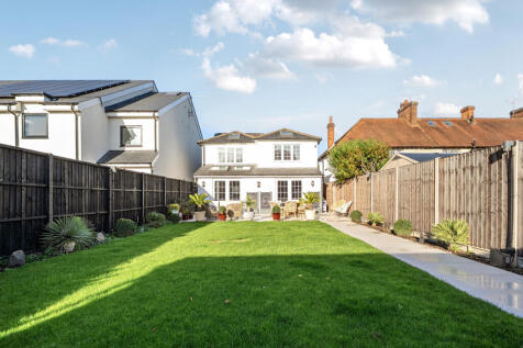 1375468-6-690a25c...