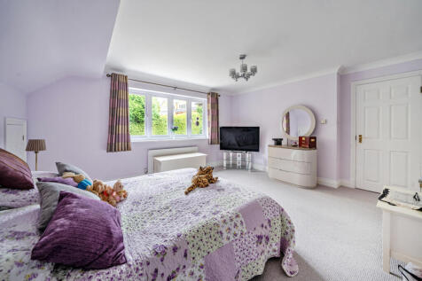 1372262-19-690209...