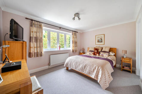 1372262-24-690209...