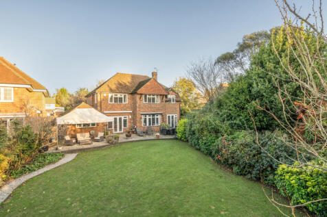 1381989-7-691b6f0...