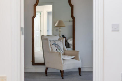 1385886-17-692ebe...