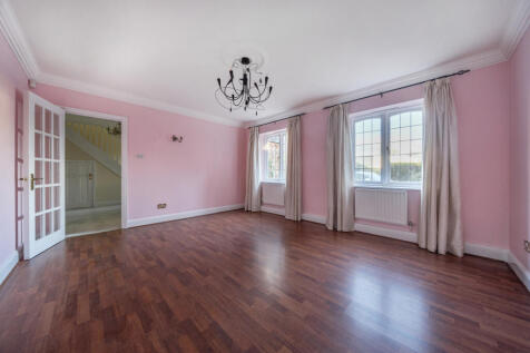 1384739-8-6925a92...