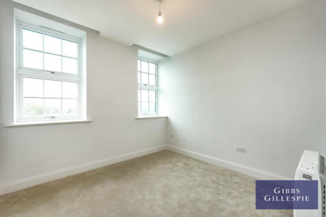 6 bedroom