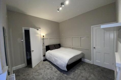 Bedroom 3 (2)