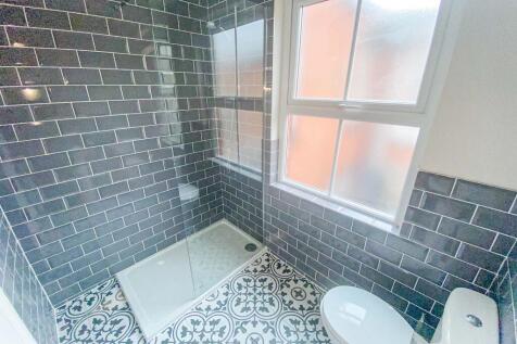 First Floor Bathroom