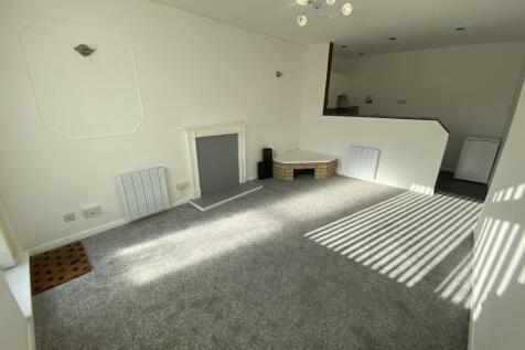 Lounge Kitchen