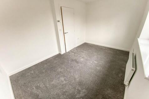 Bedroom Two (2)