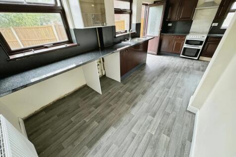 Kitchen (2)