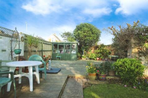 Garden With Patio