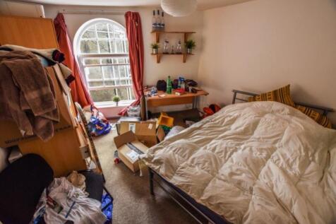 HENU_BED1_med