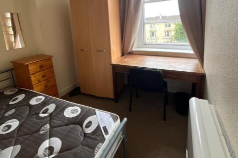 TopFloorFlat18Tyndal-Bedroom6-13694641-2-0