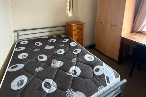 TopFloorFlat18Tyndal-Bedroom6-13694641-1-0