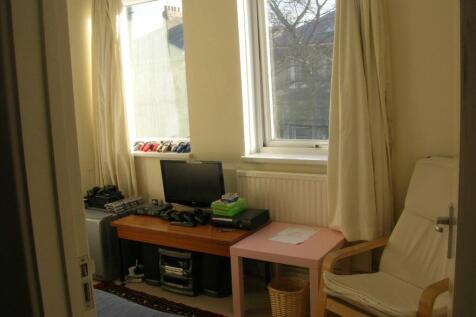 37B Lounge-Dining Room