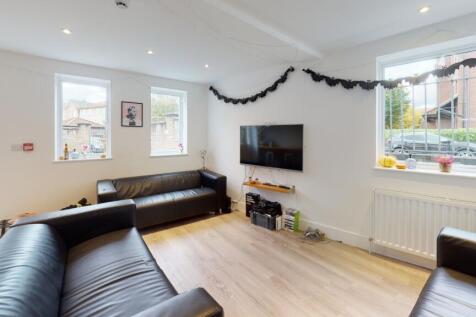 185-Hotwell-Road-Living-Room(1)