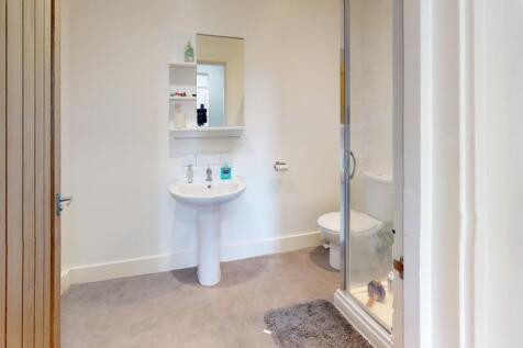 185-Hotwell-Road-Shower-Room(2)