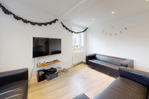 185-Hotwell-Road-Living-Room(2)
