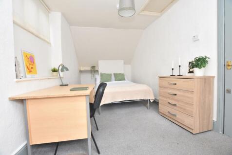 Room 7 (1)