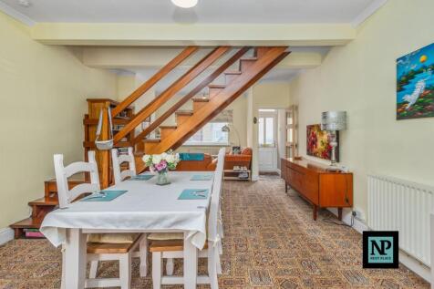 Lounge Dining Room