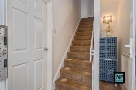 Entrance Porch &amp; Hallway