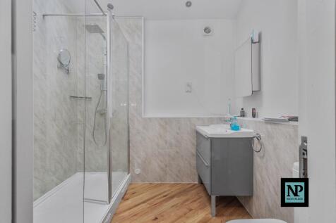 Ensuite Shower-room