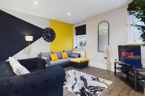 living room 2.jpg