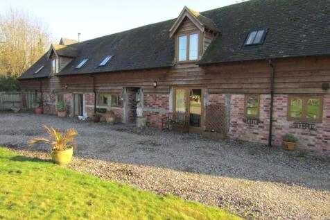 5 Bed Unfurnished Barn Conversion