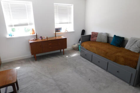 Double Bedroom