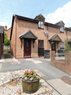 1 Bed Unfurnished Terraced