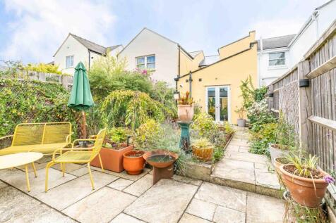 Property Image 4