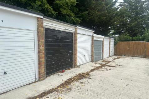 Garage 2