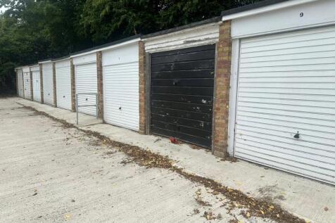 Garage 3