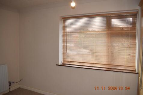 Double Bedroom 1