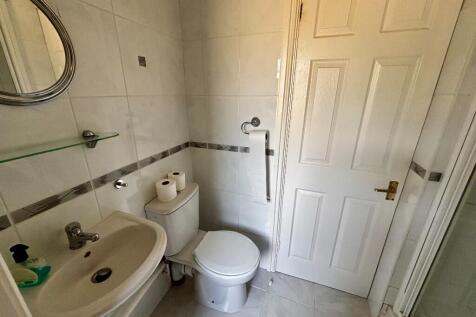 Downstairs Cloakroom