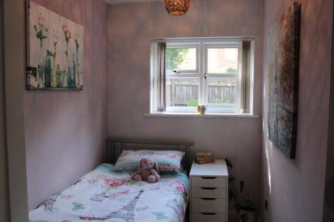 Single Bedroom