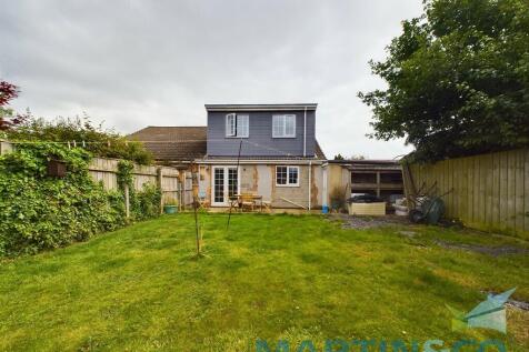 Rear Garden View ...