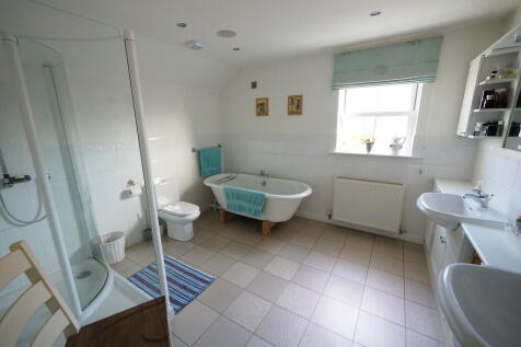 Master Ensuite