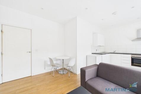 Open Plan Lounge/...