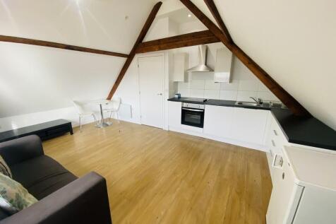 Kitchen / Living ...