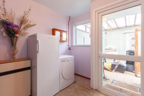 Lean-to