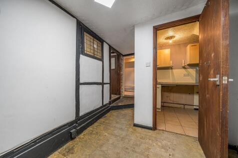 Commercial Unit 5 West Street Rear Passage