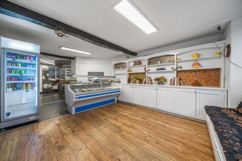 Commercial Unit 4 West Street