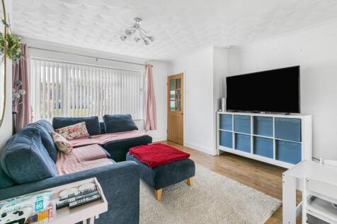 Living Room / Dining Room