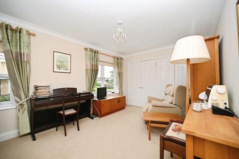 Property Image 12
