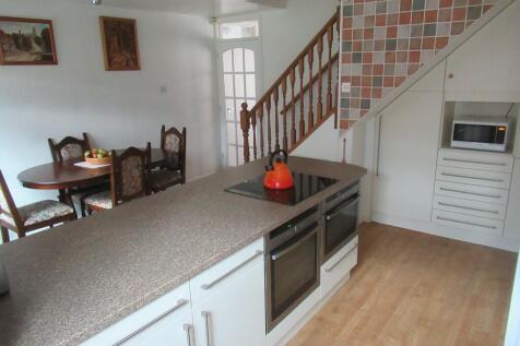 KITCHEN-DINER