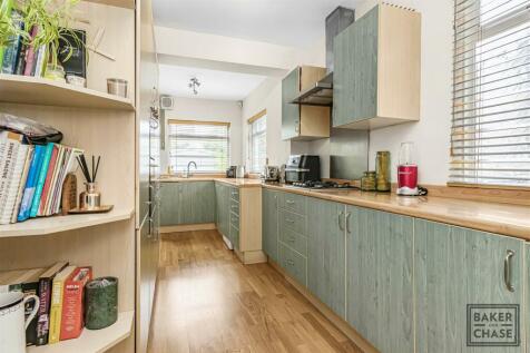 Kitchen/Diner (L-Shaped)