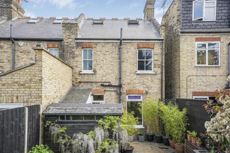 Rear Garden (North Facing)