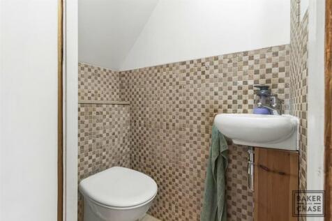 Ground floor wc