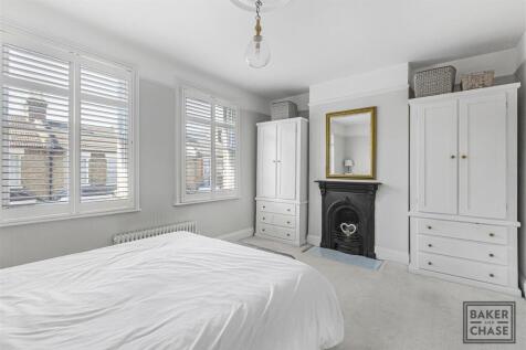 Bedroom &#96;1