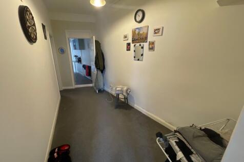 36B (Ground Floor) - Hallway