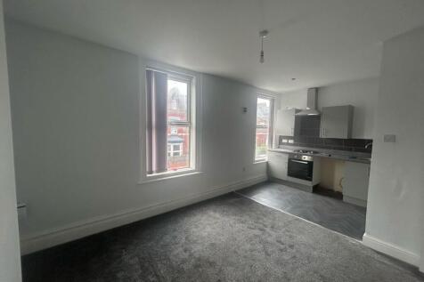 Lounge/Kitchen